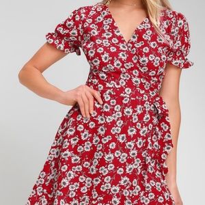 Lulus - Red Floral Print Ruffled Dress